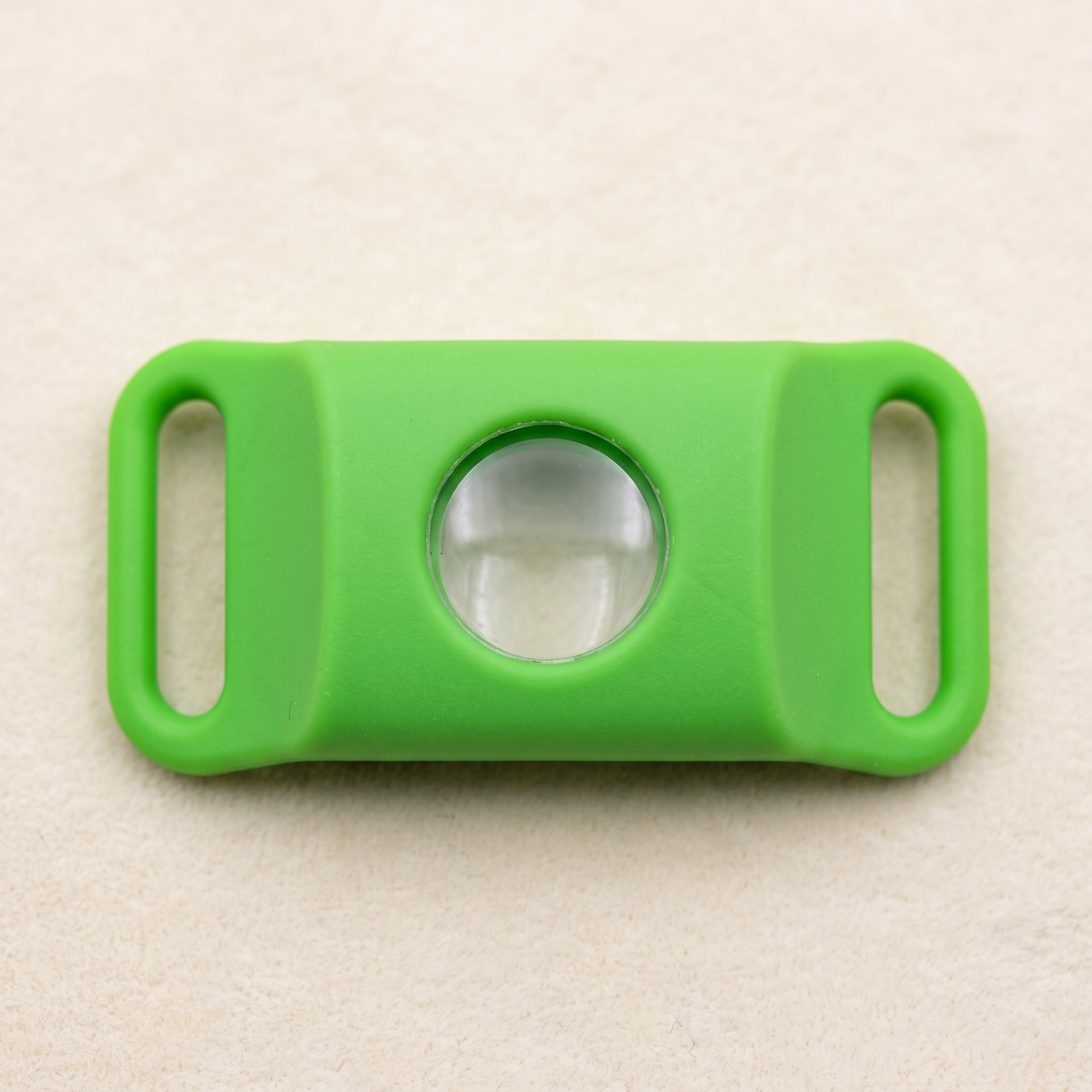 Flea &amp; Tick Pendant — Natural Oil Blend, Clips onto Any Collar